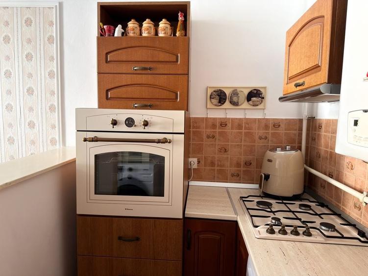 Inchiriez apartament pe str. Horea - 4