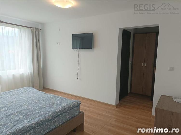Casă cu 11 camere cu Teren 1300 Mp în Șimon