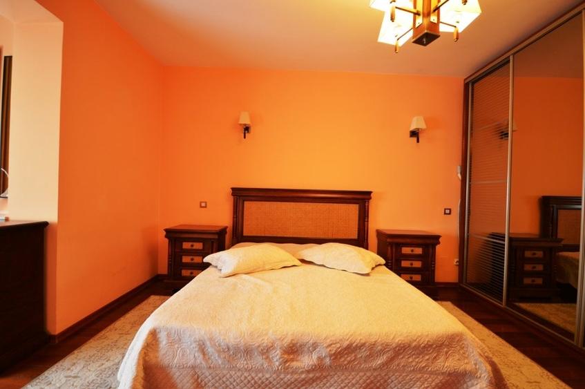 Apartament cu 3 camere decomandat, mobilat în Baba Novac