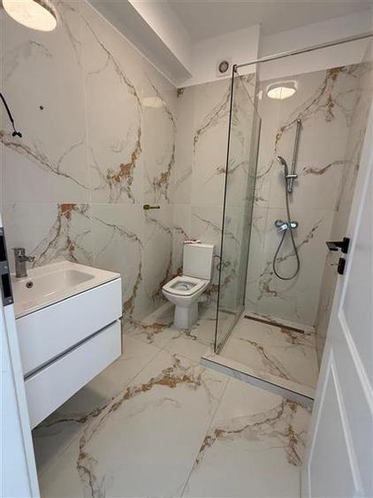Apartament cu 2 camere semidecomandat în Tunari
