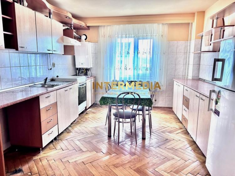 Apartament cu 2 camere decomandat, mobilat în Tolstoi