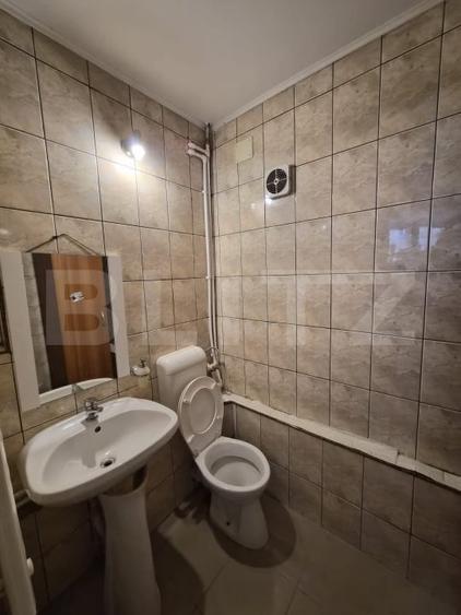 Spațiu comercial, de 31 mp, în Micul Dallas