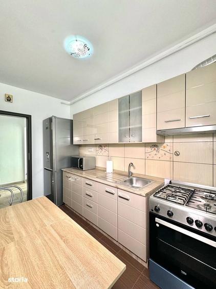 Apartament cu 2 camere decomandat în Roșu