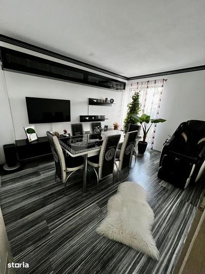 Casă cu 4 camere cu Teren 250 Mp în Nord