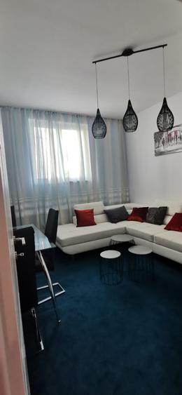 Apartament cu 2 camere decomandat în Grigorescu