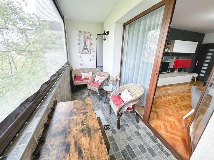 Apartament cu 3 camere în Central