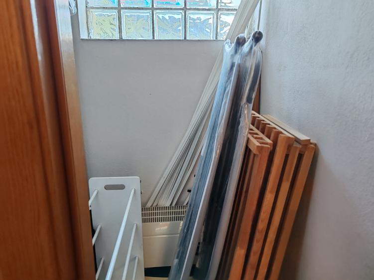 Casă cu 7 camere cu Canalizare în Satu Nou