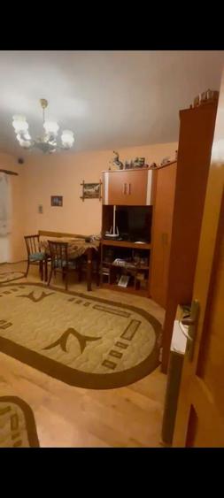 Apartament cu 3 camere decomandat în Gilău