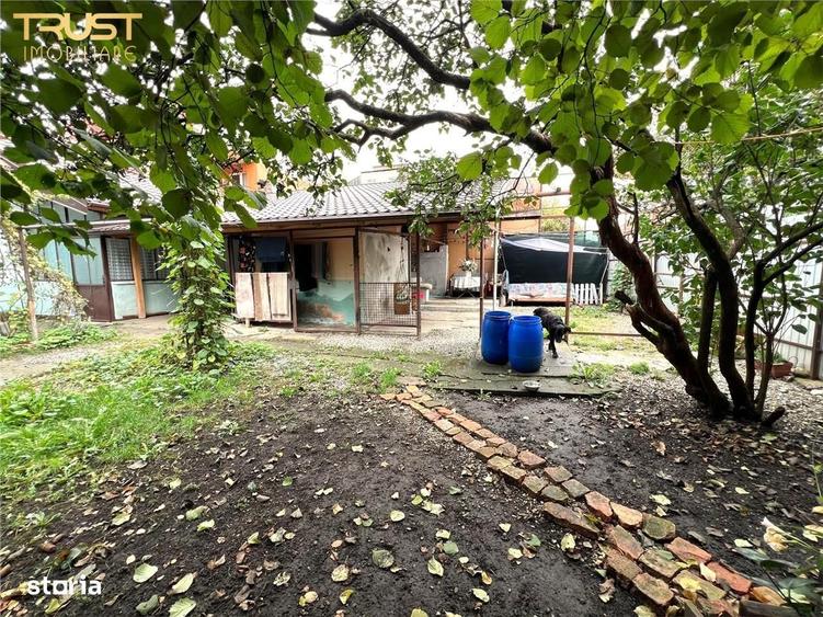 Casă cu 2 camere cu Teren 471 Mp în Central