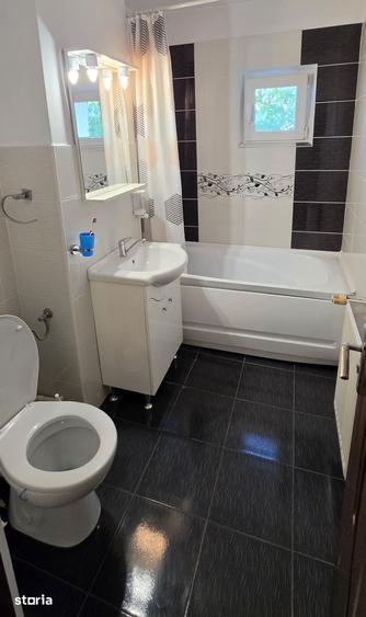 Apartament cu 2 camere decomandat în Șerbănești