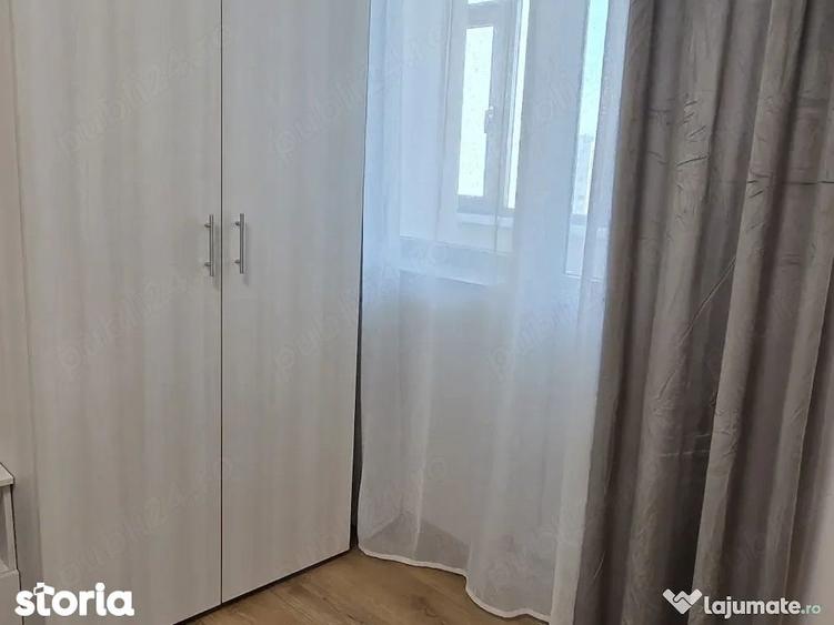 Apartament cu 3 camere decomandat în Nicolina