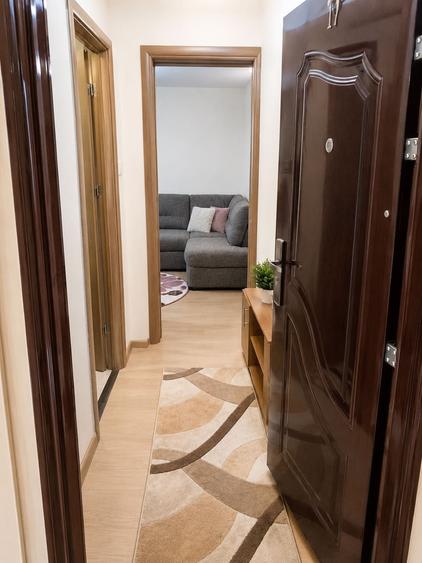 Apartament cu 2 camere nedecomandat în Central