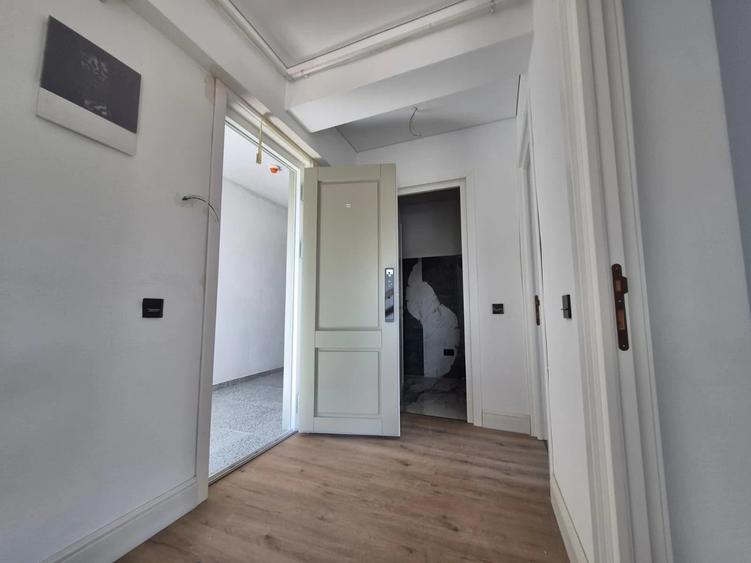 Apartament cu 2 camere decomandat în Tătărași