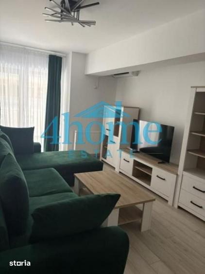 Apartament cu 3 camere decomandat în Drumul Taberei