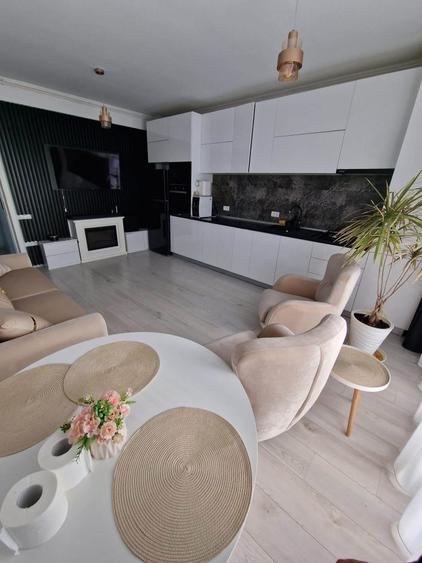 Apartament cu 3 camere în Mamaia-Sat