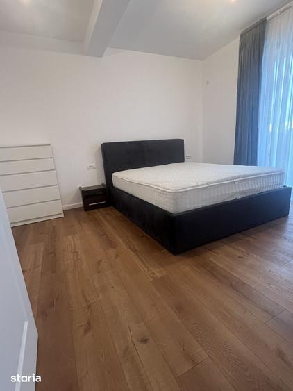 Casă cu 3 camere cu Teren 350 Mp în Central
