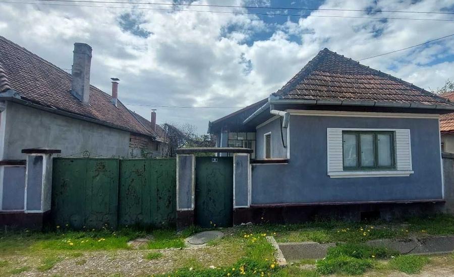 Casa de vanzare aproape de Brasov, com. Haghig, jud. CV - 1