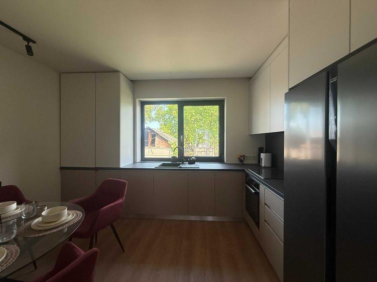 Casă cu 3 camere cu Teren 300 Mp în Mureșeni