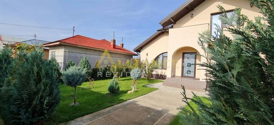 Casă cu 4 camere cu Teren 775 Mp în Brazii de Jos