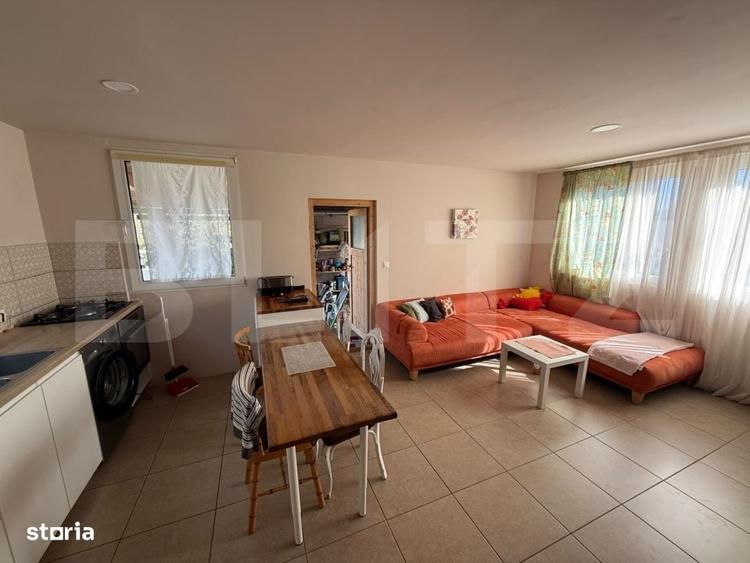 Casă cu 3 camere cu Teren 8086 Mp în Plopiș