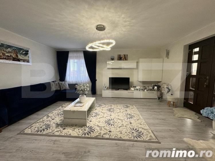 Casă cu 5 camere cu Teren 1000 Mp în Marginea