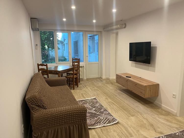 Garsoniera de inchiriat, zona Liceul Unirea. Garsoniera este renovata si utilata - 2