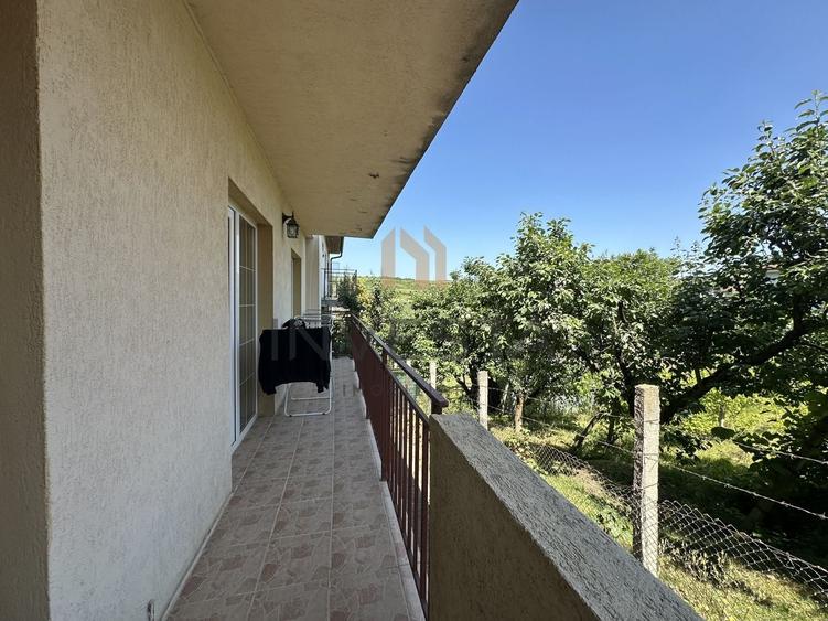 Duplex cu 4 camere cu Canalizare în Borhanci