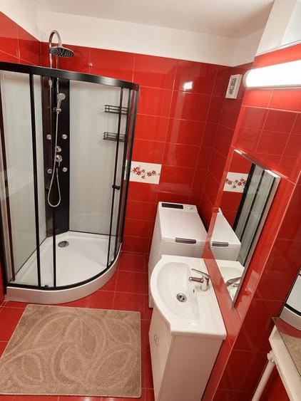 Apartament cu 3 camere decomandat, mobilat în Dristor