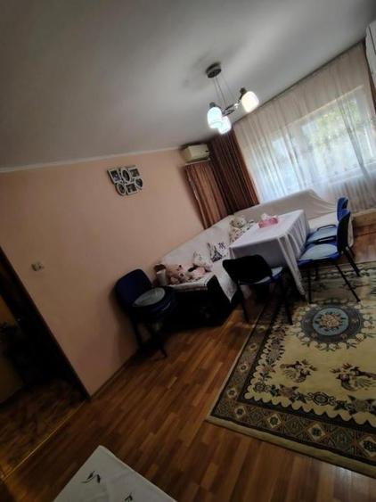 Apartament cu 3 camere în Colentina
