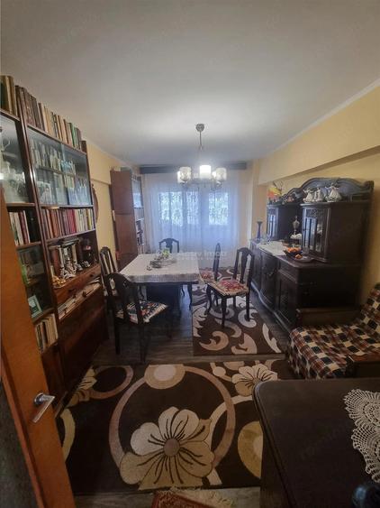 Apartament 3 cam decomandat etaj 1 Dunarii sens giratoriu - 1