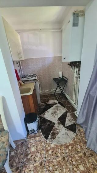 Garsonieră semidecomandată în Central