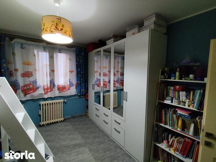 Apartament cu 3 camere, mobilat în Gemenii