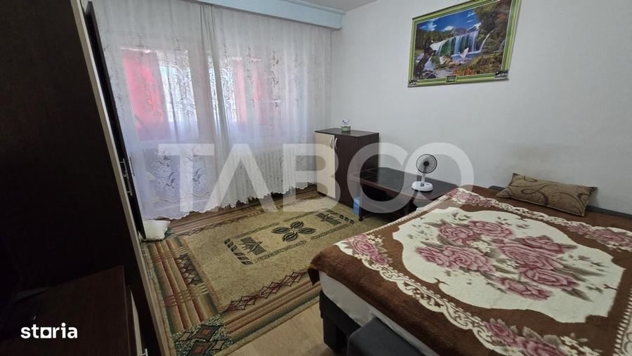 Apartament cu 2 camere decomandat în Ștrand