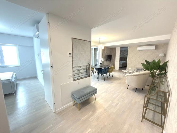 Apartament cu 3 camere, mobilat în Ultracentral