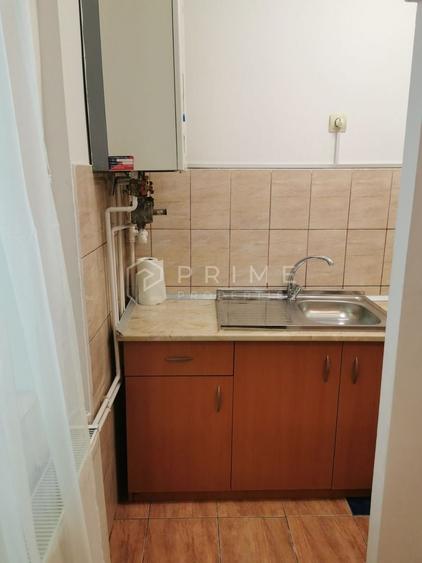 Garsonieră,  etaj 1, mobilată și utilată- 7 Noiembrie - 5