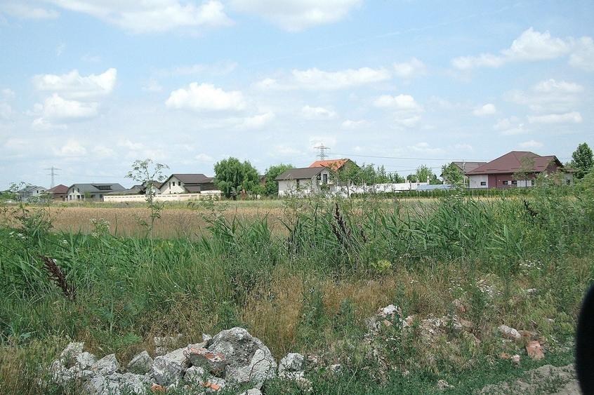 Teren Construcții intravilan de 20000 mp, în Tărtășești