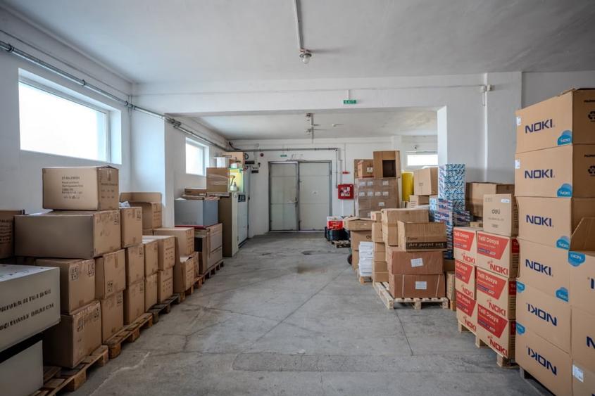 Spațiu comercial, de 420 mp, în Centura