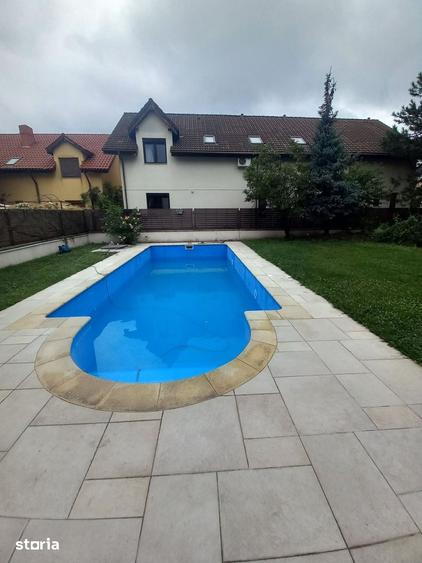 Casă cu 7 camere cu Teren 750 Mp în Cișmigiu
