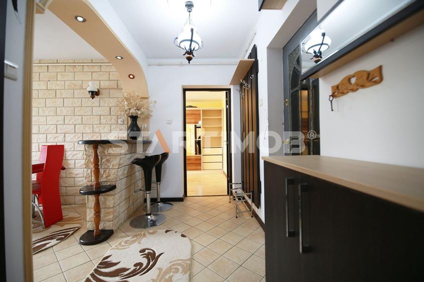 Apartament cu 2 camere decomandat în Calea București