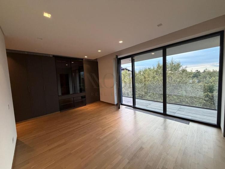 Apartament cu 4 camere în Primăverii