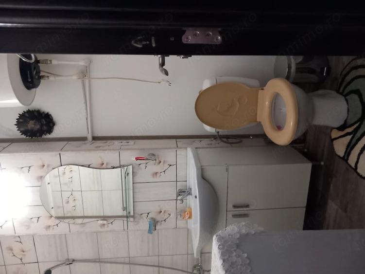 Garsoniera confort unu zona Independen?ei col? cu Veterani etajul 3 4 - 2