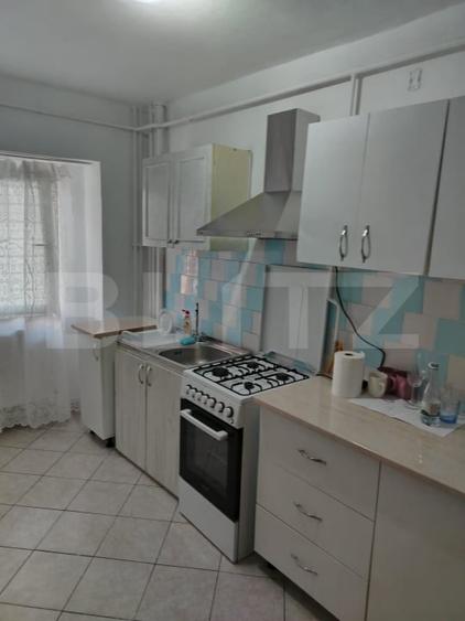 Apartament cu 2 camere semidecomandat, mobilat în Păcurari