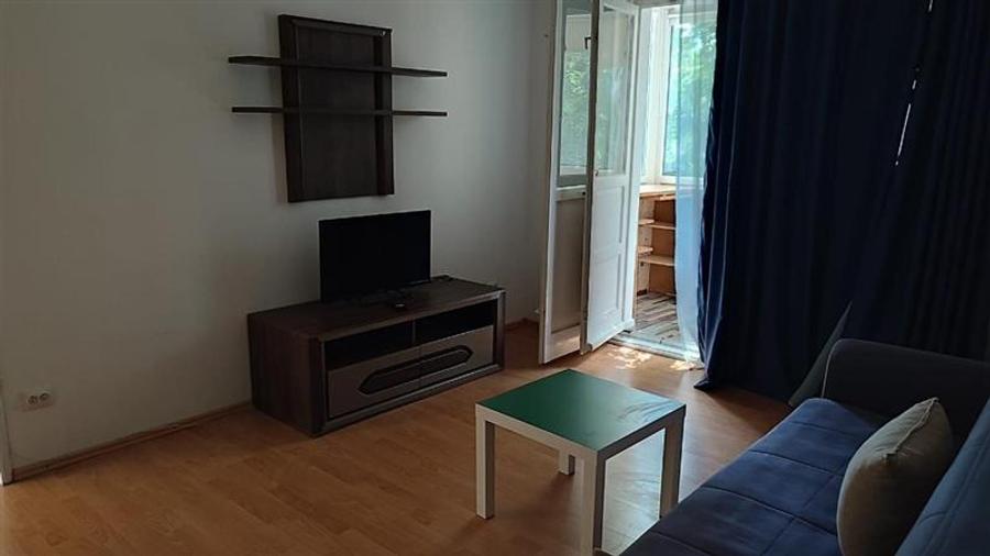 Apartament cu 2 camere semidecomandat în Drumul Taberei