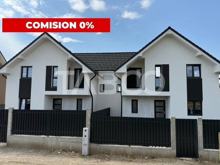Duplex cu 5 camere cu Canalizare în Șura Mare