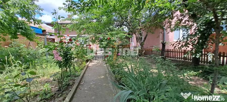 Casă cu 4 camere cu Teren 366 Mp în Central