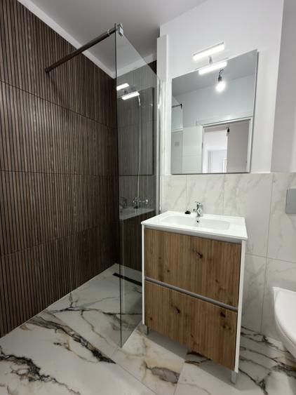 Apartament cu 2 camere semidecomandat în Gheorghe Lazăr