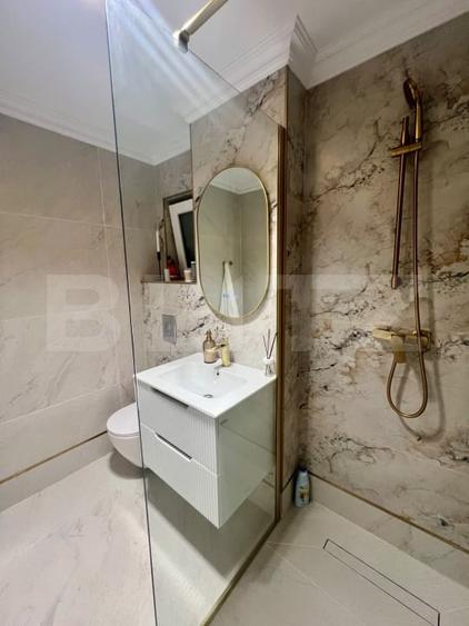 Apartament cu 3 camere semidecomandat, mobilat în Ultracentral