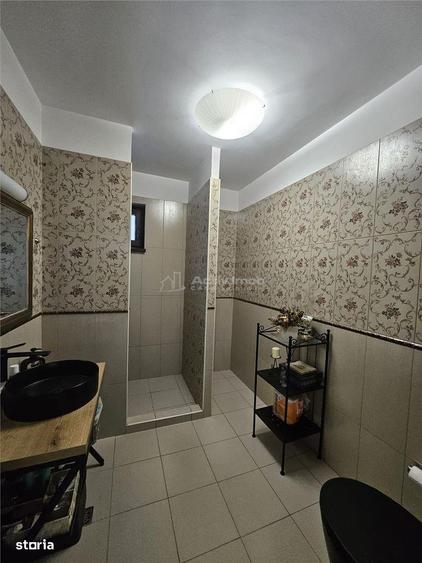 Vila P+1+M 270 mp - Militari Residence priza EV - 2