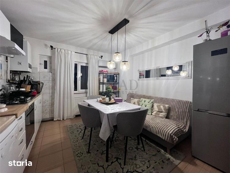 Apartament cu 2 camere decomandat în Micro 3