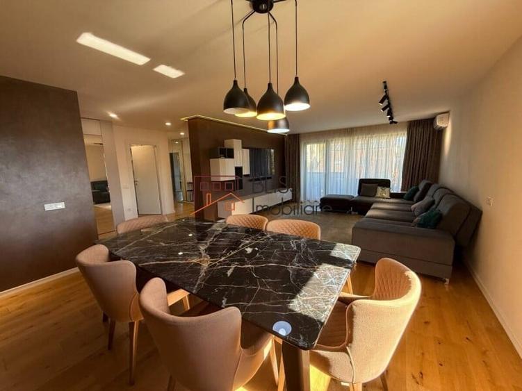 Apartament cu 4 camere decomandat în Iancu Nicolae